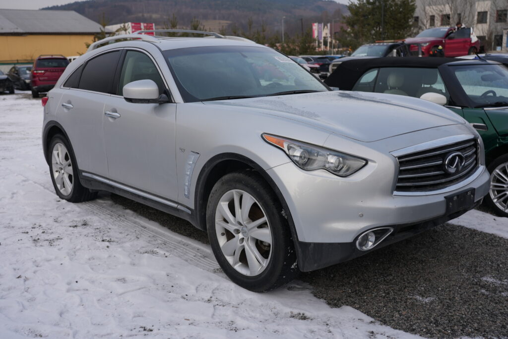 2015 Infiniti QX70 3.7 V6 – luksusowy SUV z charakterem sprowadzony z USA